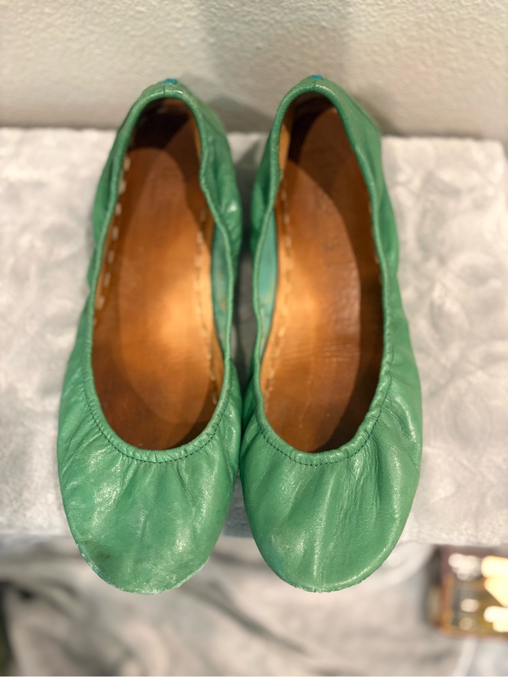 Tieks Green Leather Ballet Flats - size 12